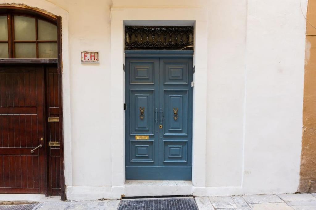 Valletta Archbishop 2 Exterior photo